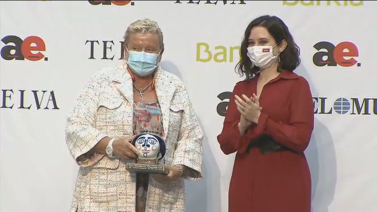 Díaz Ayuso dice que Madrid "es optimista" con la recuperación porque "evita destruir" empresas