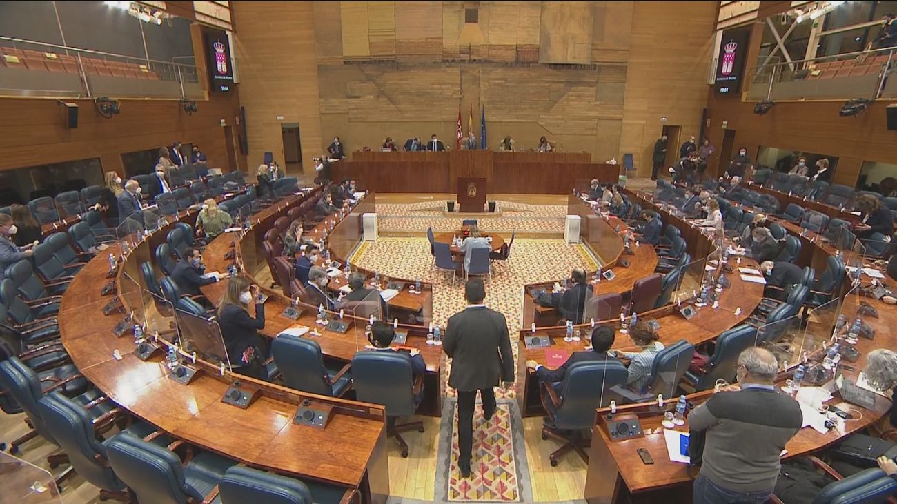 Las conclusiones de Avalmadrid se debatirán en el Pleno tras el apoyo de la izquierda al dictamen de Vox
