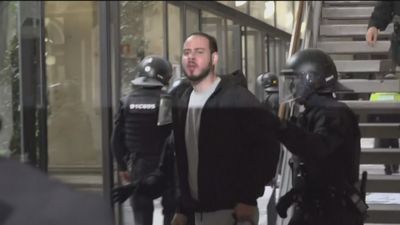 Los Mossos detienen a Pablo Hasel tras atrincherarse en  la Universidad de Lleida