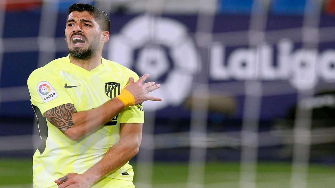 El Atlético pierde a Luis Suárez por una lesión muscular