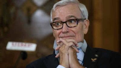 Muere el exbanquero Francisco Luzón tras años de  lucha contra la ELA