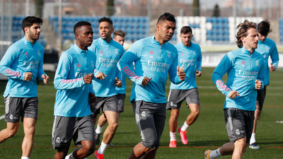 Zidane entrena sin altas