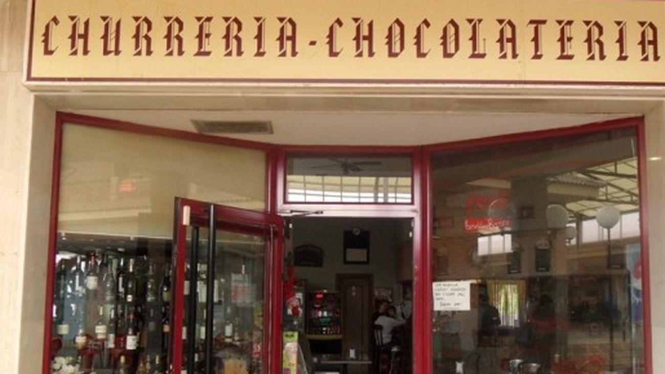 Herido con quemaduras en las manos en el incendio de una churrería en Nuevo Baztán