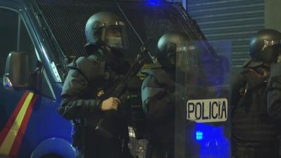 Sexta noche de disturbios en Barcelona