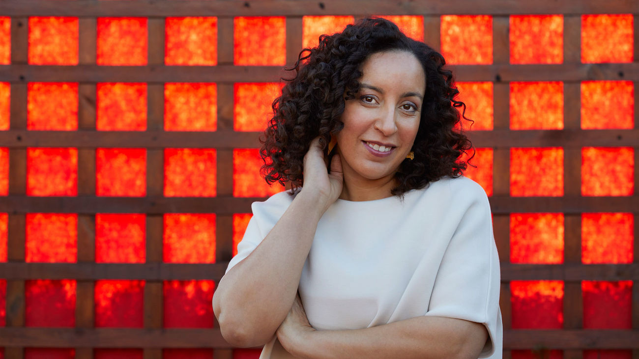 Najat El Hachmi da voz en ‘El lunes nos querrán’ a las "heroínas cotidianas" de la libertad