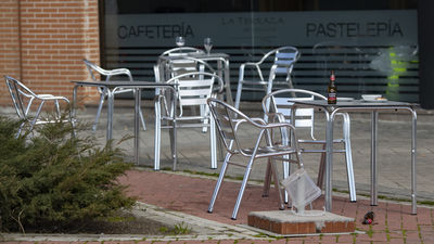 Alcorcón liquidará la tasa de terraza y veladores del año 2020 con un ahorro del 52% para los hosteleros