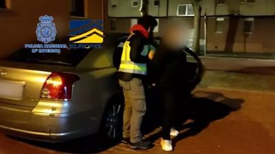 Detenida una banda que robaba al descuido en bancos y joyerías de Madrid, Pozuelo, Alcalá y Getafe