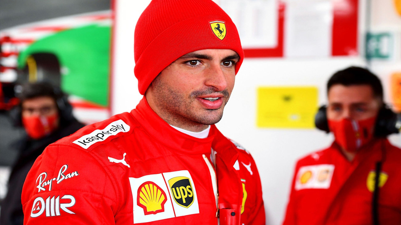 Ferrari presenta a Carlos Sainz
