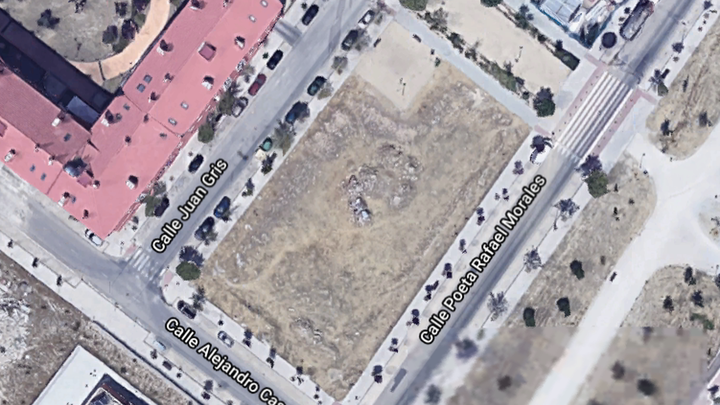 Futura ubicación del centro de salud y lugar de la acampada / GSV