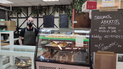 Cinco supervivientes con ingenio en un mercado de barrio