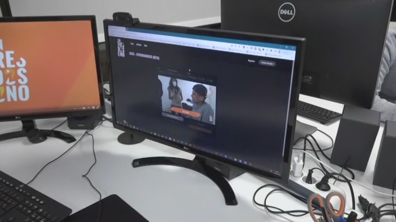 ¿Te atreverías a improvisar en una batalla de gallos con un auténtico profesional?