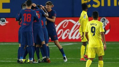 0-2. El Atlético más efectivo consolida su liderato ante el Villareal