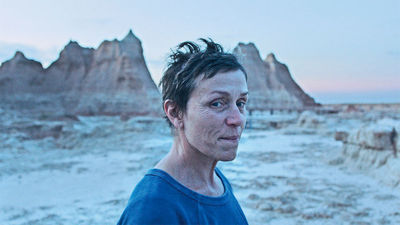 'Nomadland' triunfa en los Globos de Oro y pone rumbo fijo a los Oscar