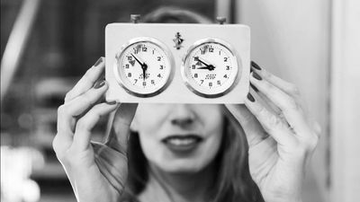 Los clubs de ajedrez madrileños duplican las inscripciones de niñas a raíz de 'Gambito de dama'