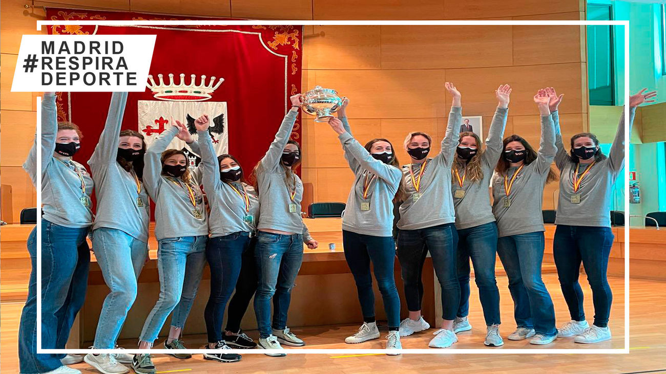 Voleibol Alcobendas luce la Copa de la Reina ante los alcobendenses