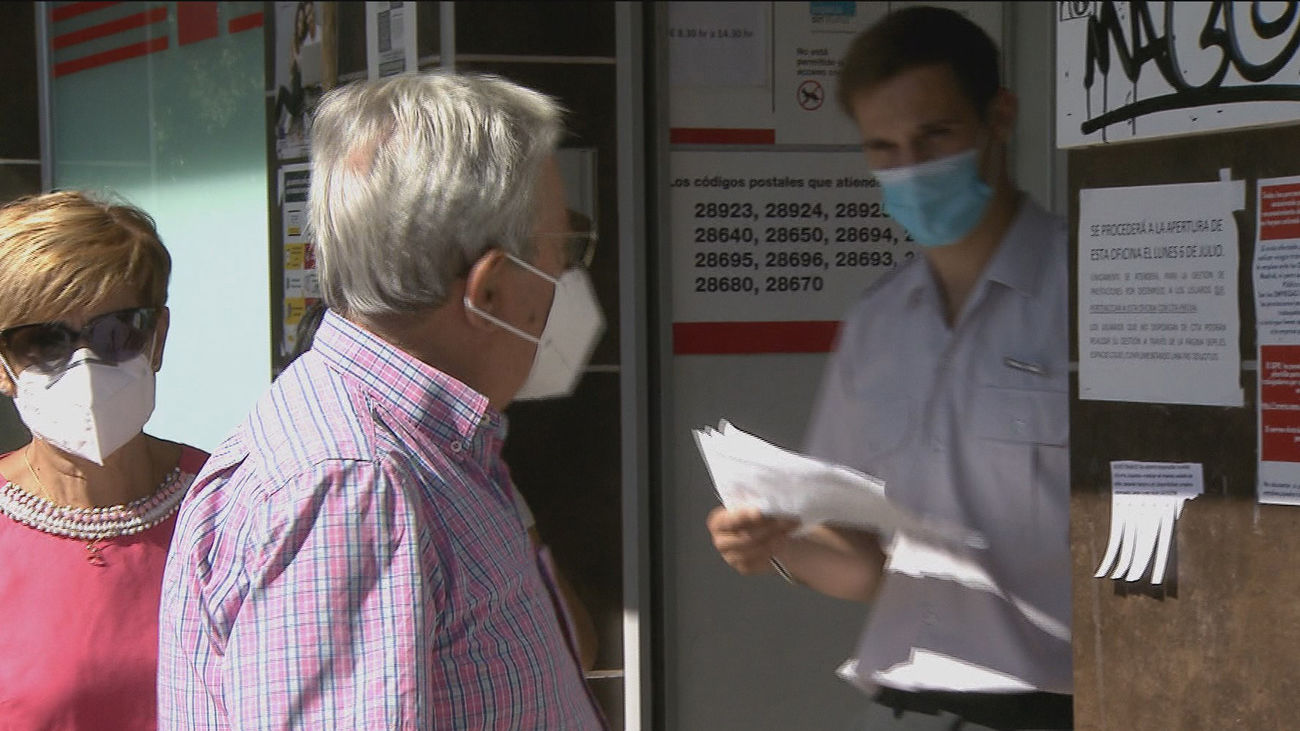 El paro supera en febrero los 4 millones de desempleados por primera vez desde 2016