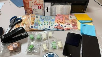 Detenido un hombre con dosis de cocaína preparadas en su coche
