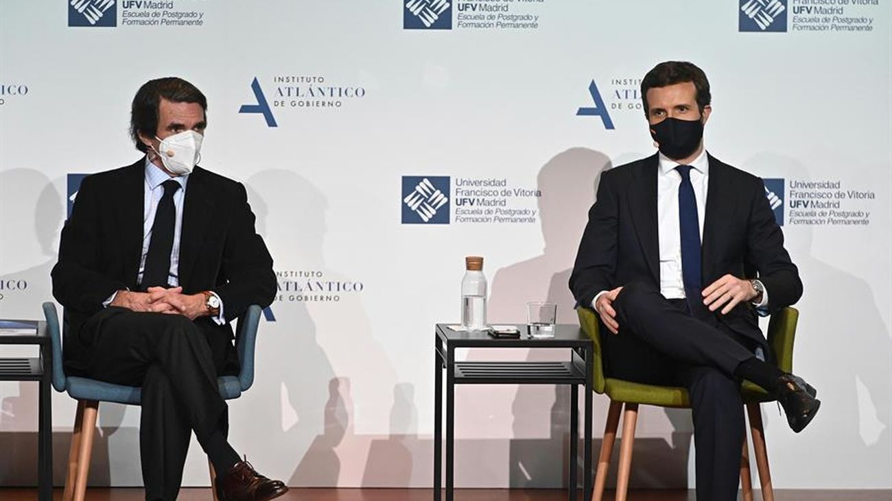 Casado y Aznar se reencuentran: “Pinchan en hueso quienes pretendan separar al PP”