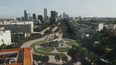 ¿Cuál es el origen de Gran Vía y la Castellana?