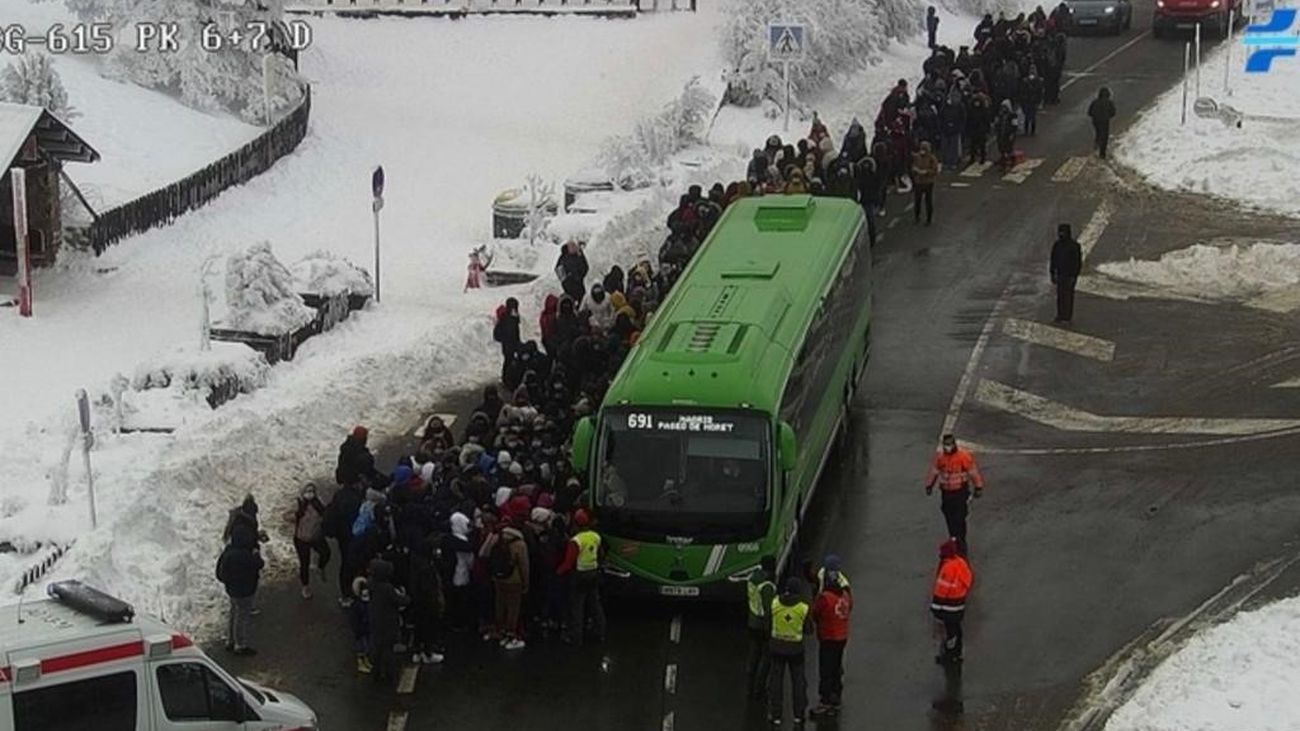 Incertidumbre en los negocios de la zona por el cierre parcial de la estación de Navacerrada