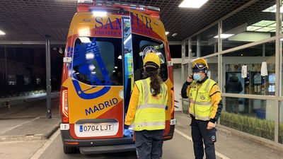 Emergencias Madrid atiende un parto en plena calle Cea Bermúdez
