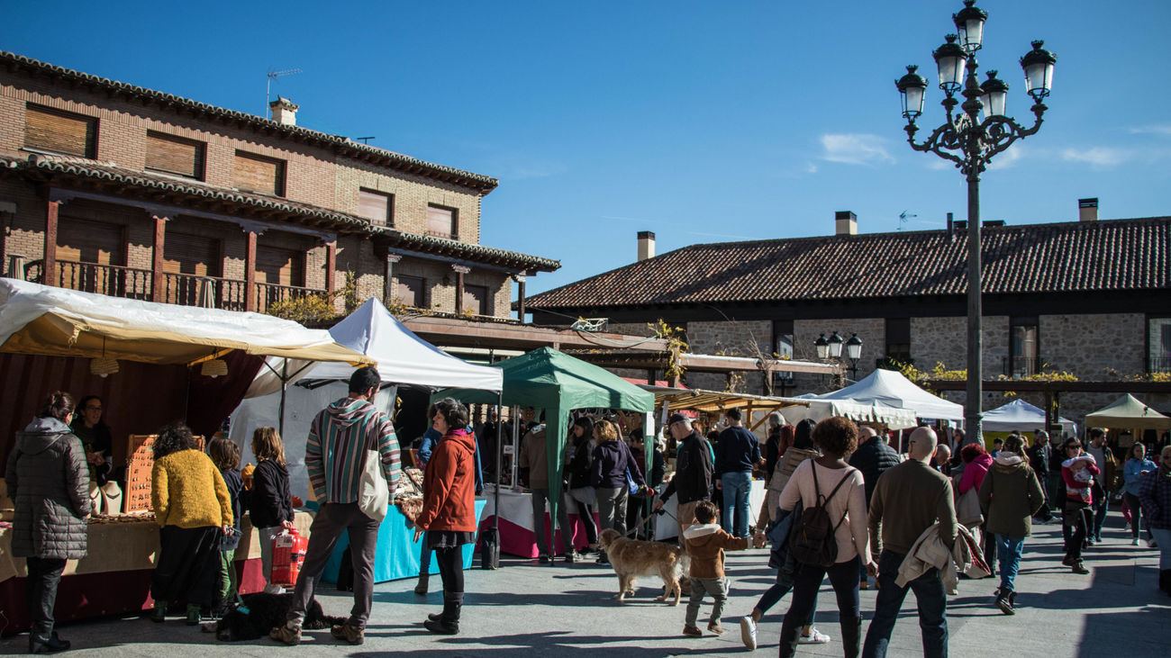 Manzanares cierra su centro del mayor y reduce aforos por la subida de Covid