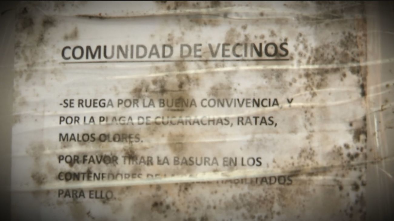 Vecinos en lucha contra los okupas: "No se puede vivir así, nadie hace nada"