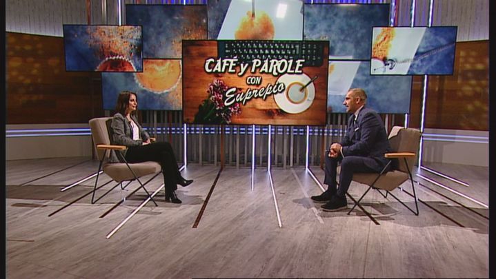 Andrea Levy es la invitada de Euprepio Padula en Cadé y 'Parole' / Telemadrid