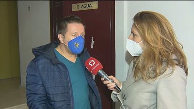 Sigue la pesadilla de Pedro, amenazado por sus vecinos okupas en Vallecas: “Lo único que quiero es salir de aquí”