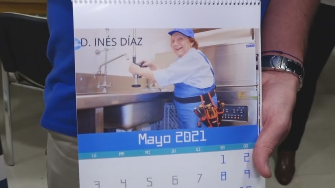 Mayores de una residencia madrileña reivindican la igualdad de esta original manera