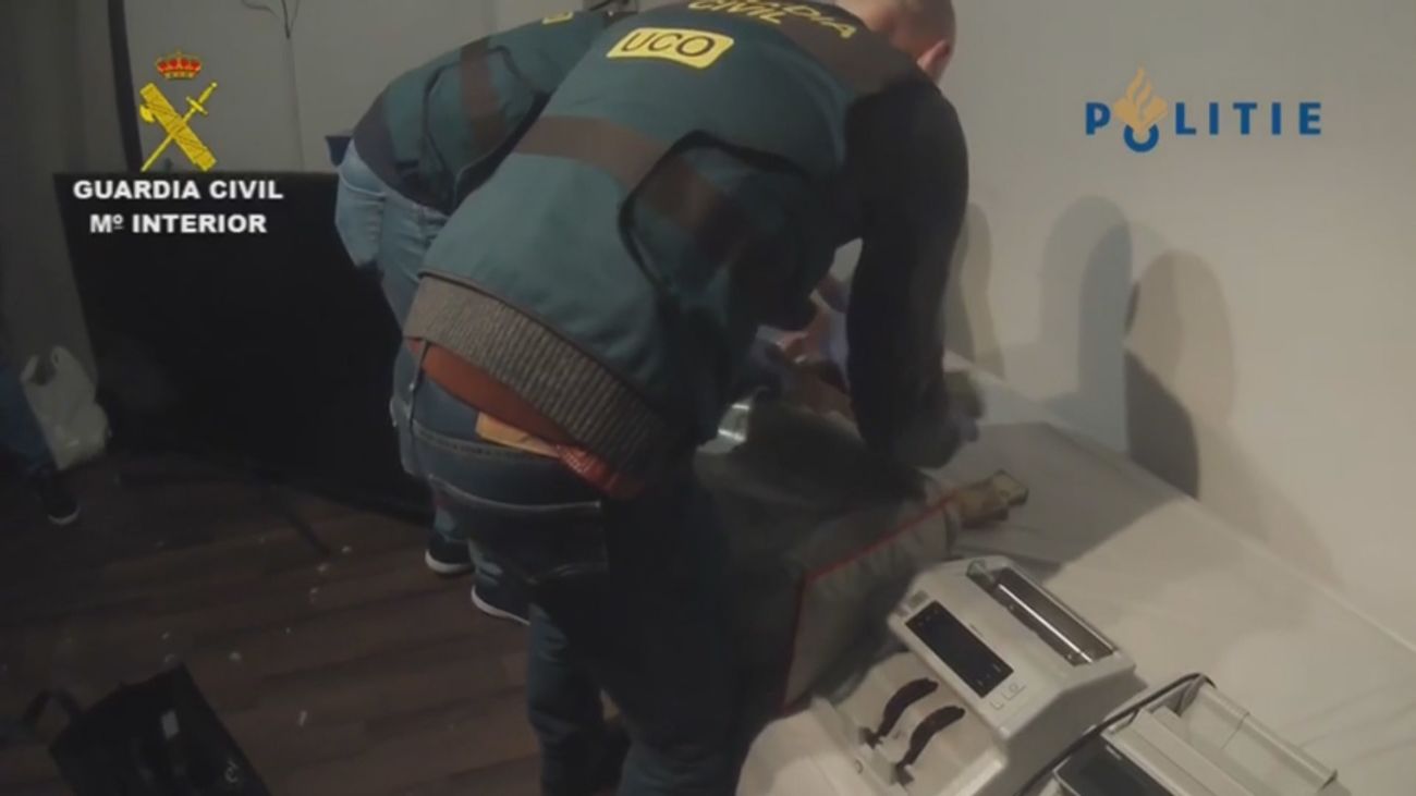 La Guardia Civil detiene a uno de los fugitivos más buscados  de Holanda e interviene 11 kilos de 'cocaína rosa'