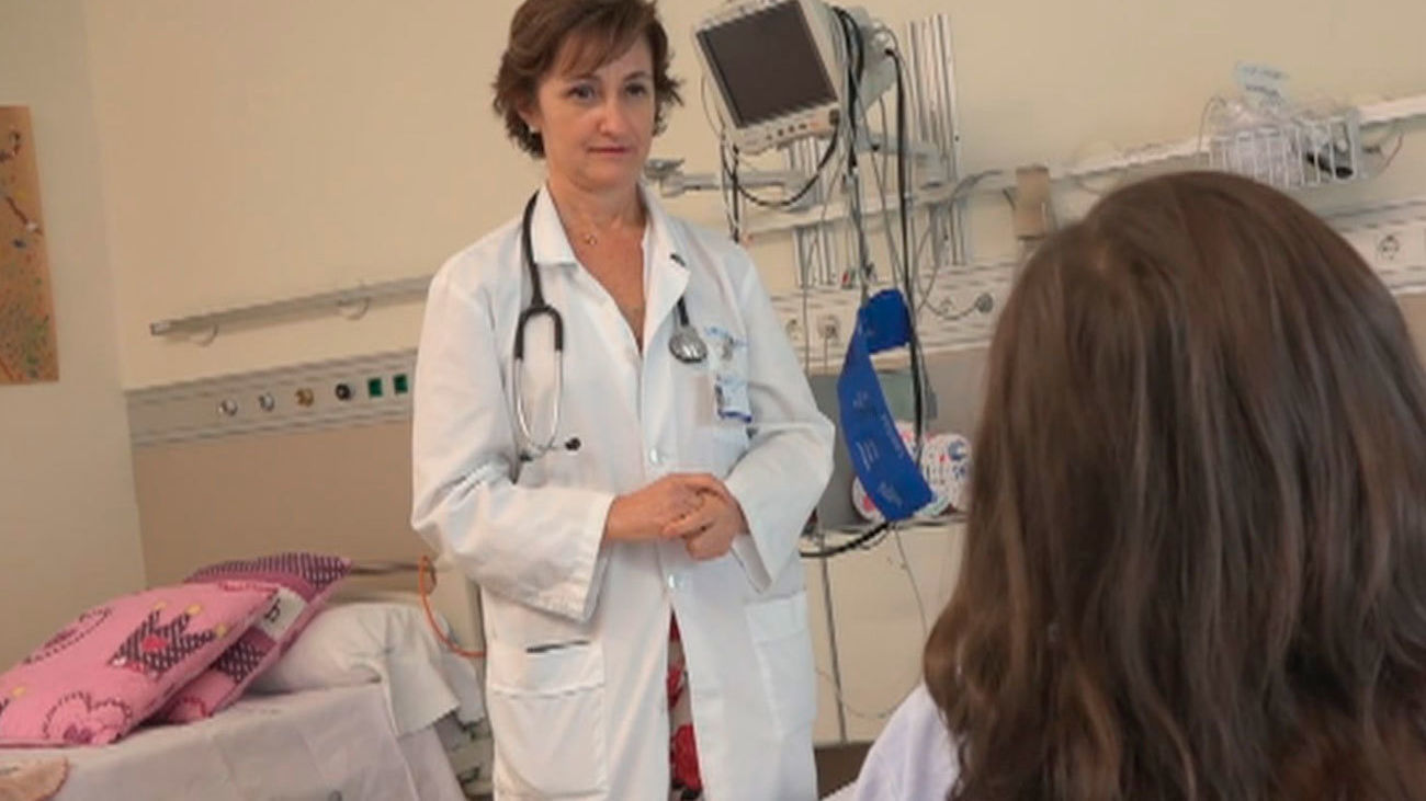 La doctora Manuela Camino, as de corazones infantiles del Gregorio Marañón