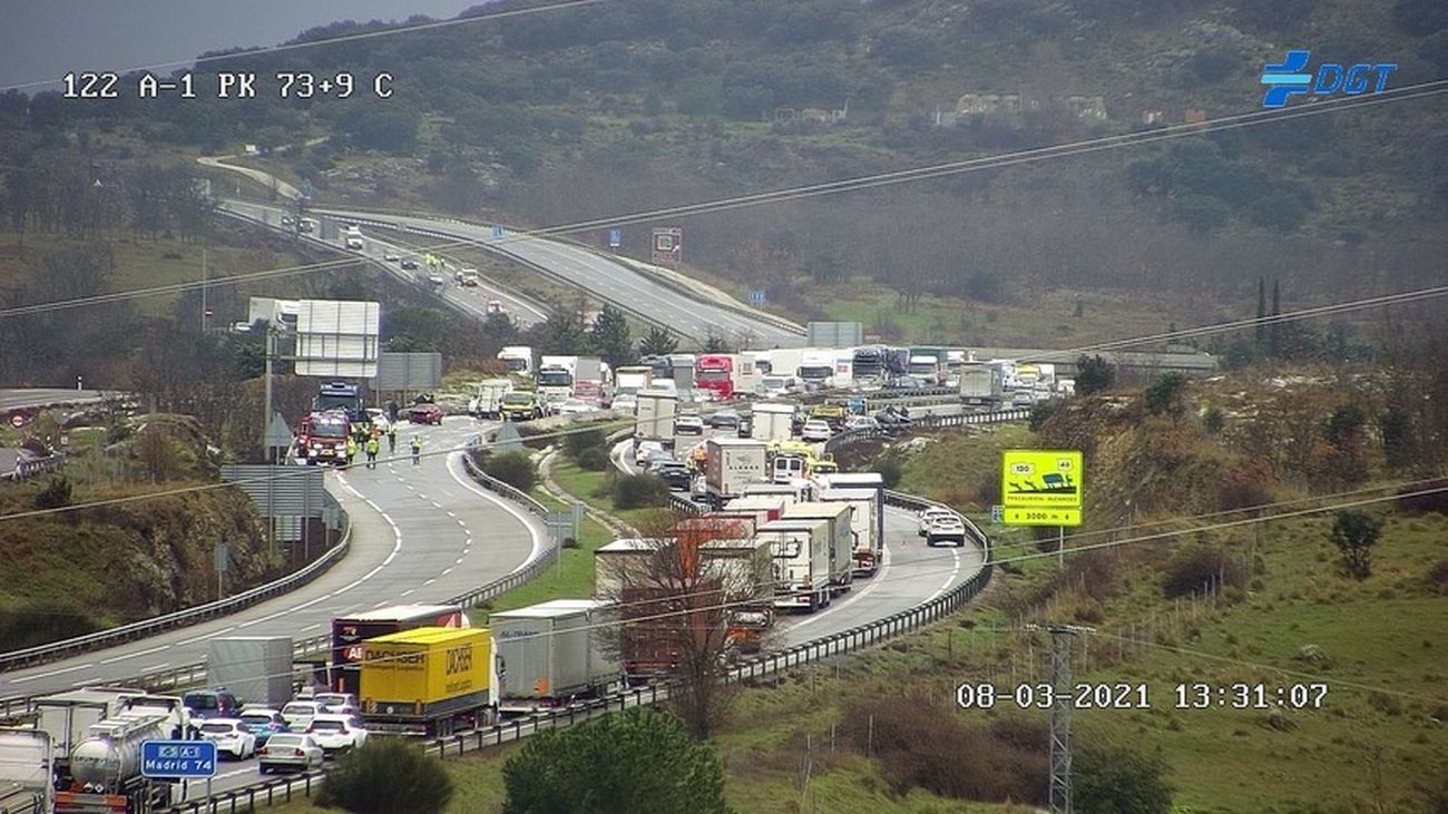 Accidente múltiple en la A-1, a la altura de Buitrago de Lozoya