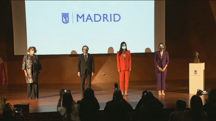 El Ayuntamiento de Madrid otorga el premio Clara Campoamor a la presidenta del CSIC
