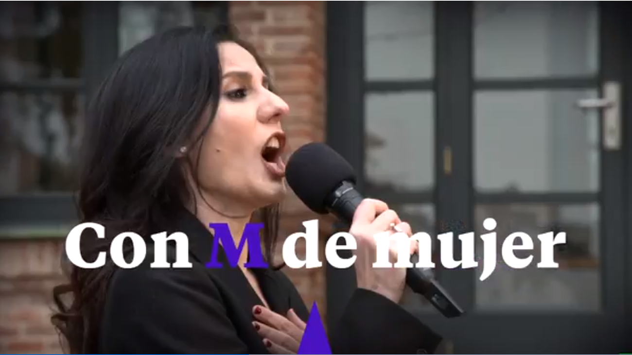 Diana Navarro: “Todavía hay mucha gente que no tiene claro que feminismo significa igualdad"