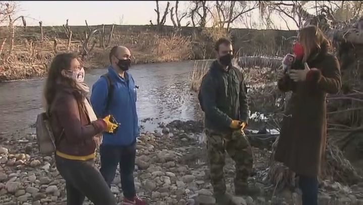 Los vecinos de San Fernando piden una mejor gestión de residuos y que las toallitas no se tiren al inodoro / TELEMADRID