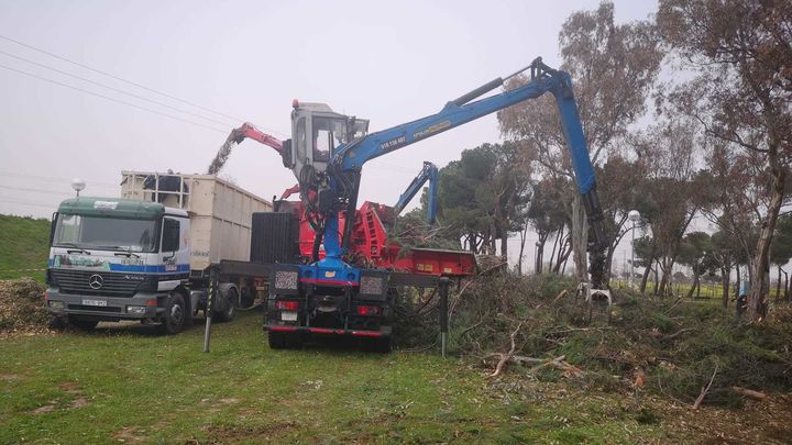 Maquinaria trabajando en el Parque de Los Frailes de Leganés / AYTO LEGANÉS