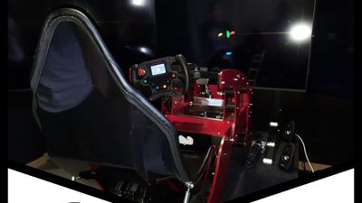 La Universidad Nebrija prepara a pilotos e ingenieros desde su simulador