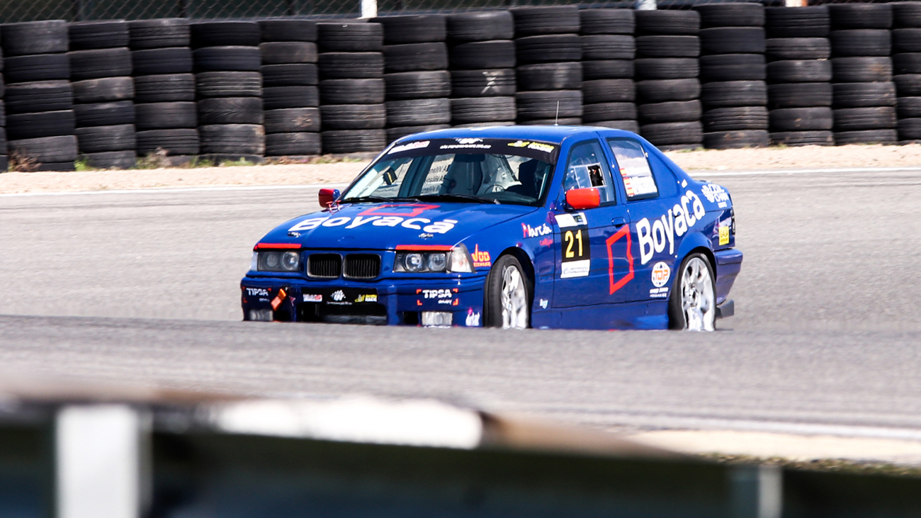 Victoria del equipo Boyacá VSR en la VI Última Vuelta Endurance Jarama RACE