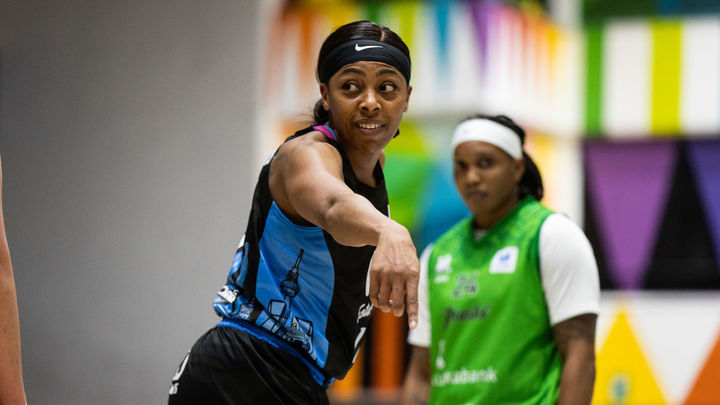 Es¡tudiantes femenino / @movistarEstu