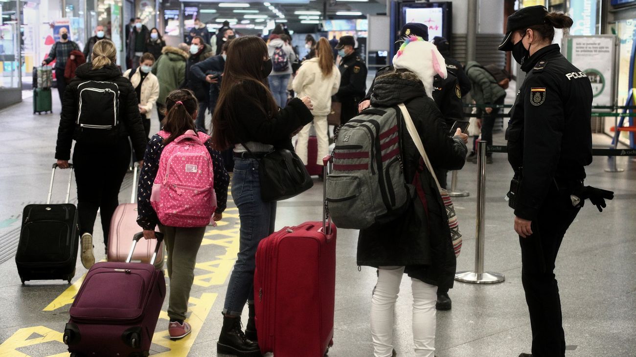 Madrid cierra por Semana Santa con muchos controles y solo se podrá salir con un 'salvoconducto'