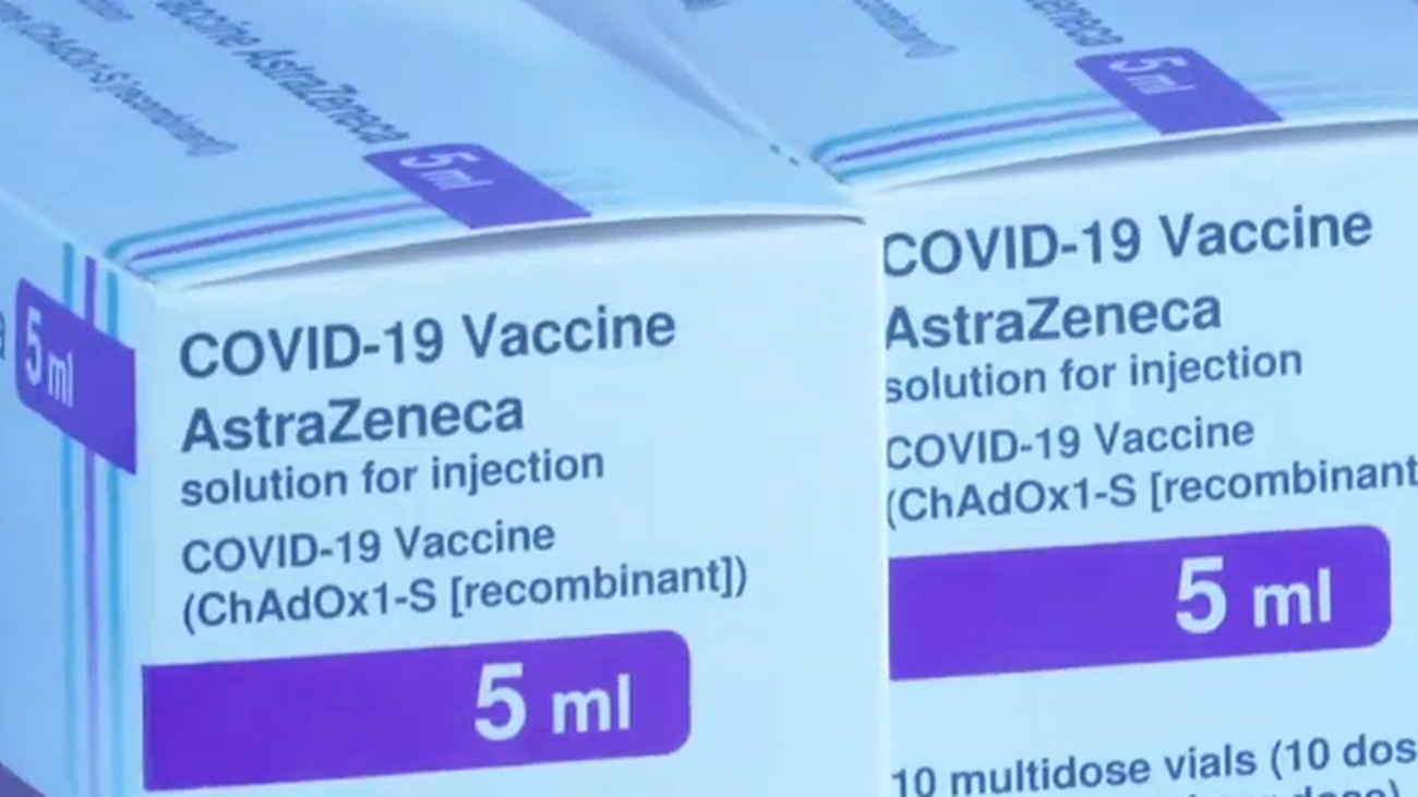 Vacunados y administraciones, pendientes del informe sobre la vacuna de AstraZeneca