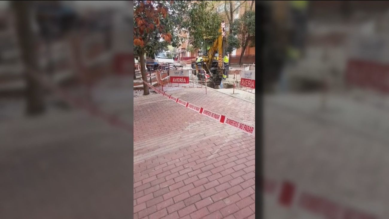 Sin agua y sin luz en la calle Montánchez de Entrevías