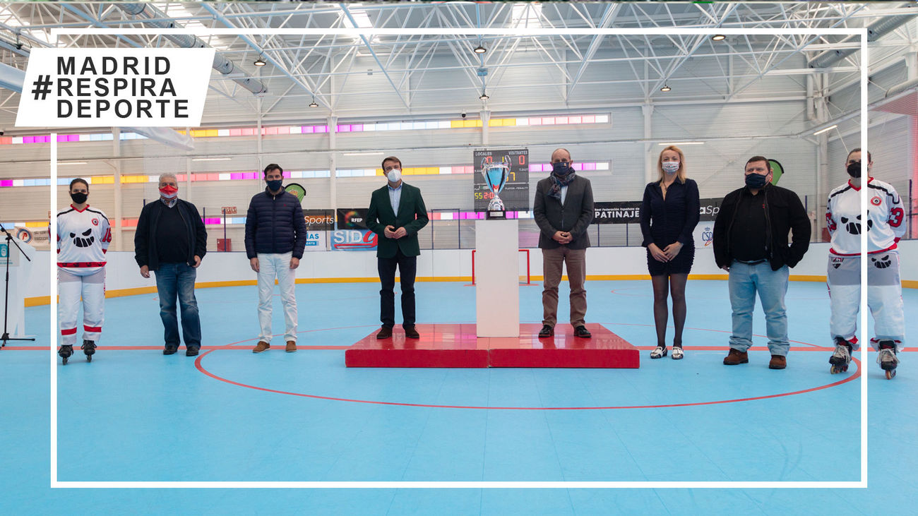 Presentación de la Copa de la Reina de hockey línea