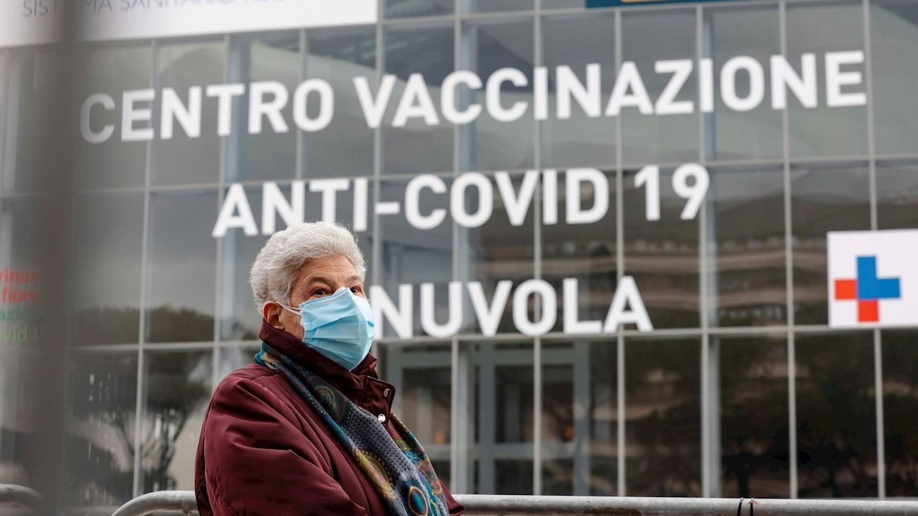 La vacuna AstraZeneca vuelve a Europa