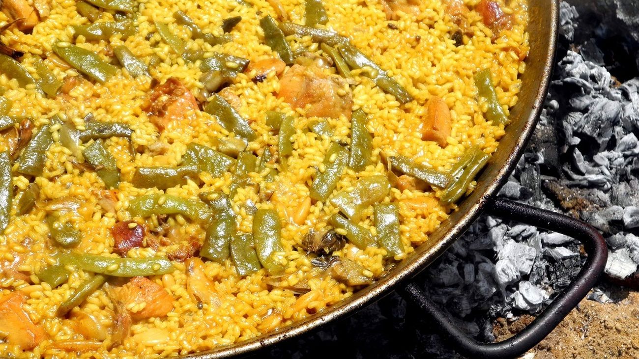 Plato a plato: la paella