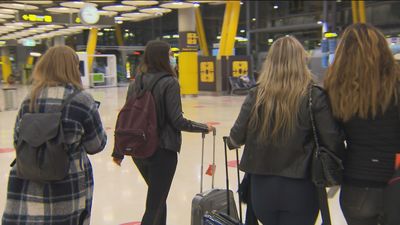 Ayuso impulsará una comisión de investigación sobre la entrada de casos Covid en Barajas