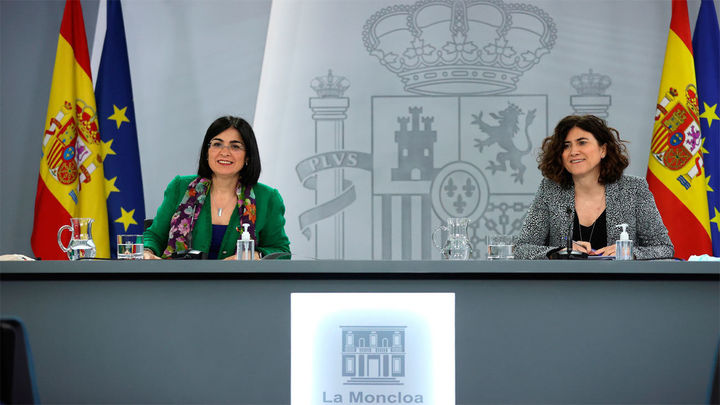 Carolina Darias y María José Sierra / EFE
