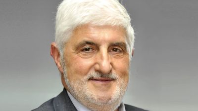 Doctor Fernando Moraga: “La vacuna Astrazeneca debería ponerse sin límite de edad”