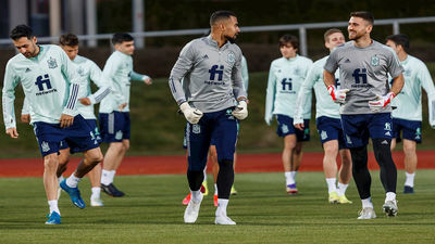 España prepara, con Sergio Ramos, sus tres próximos partidos